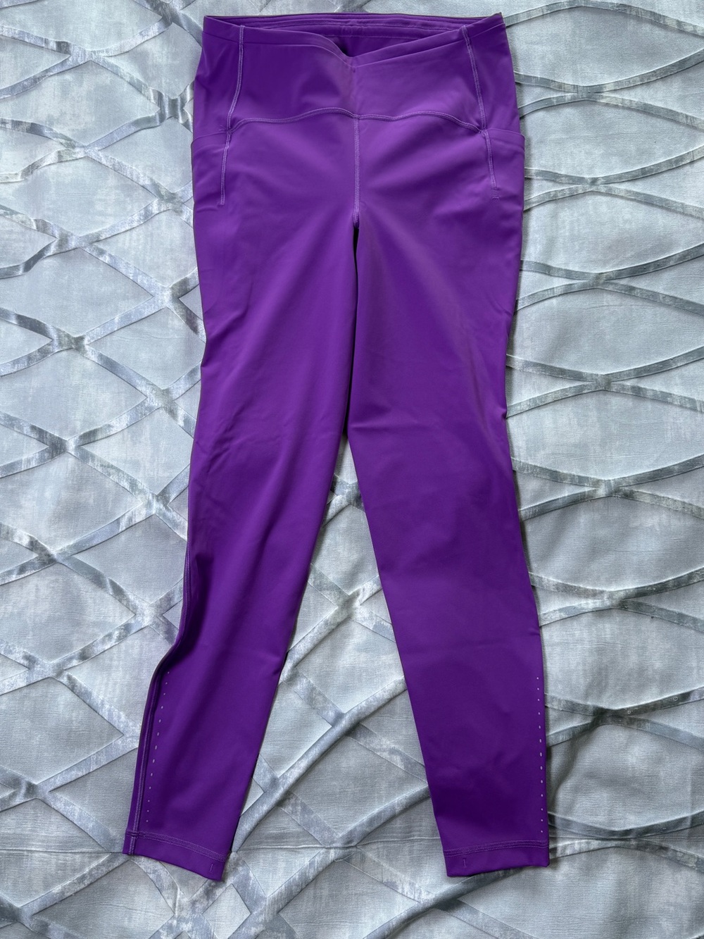 Lululemon Swift Speed 28” Tight Size 10
